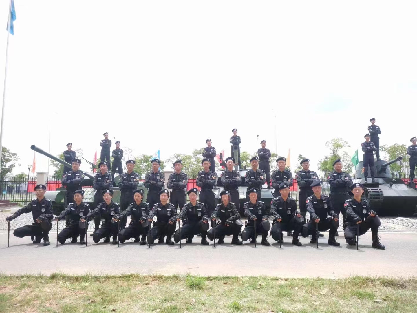 c6b9047476cc1cbead64cc96097405e.jpg